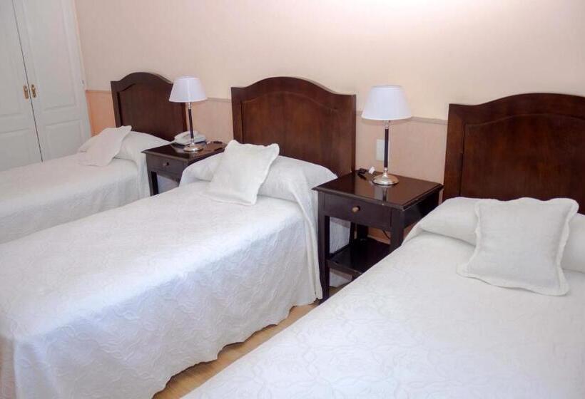 غرفة قياسية ثلاثية, Hosteria Solar De La Costa