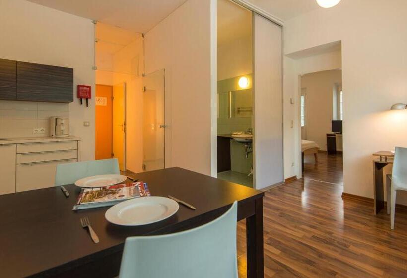 استودیوی استاندارد, Club Alpenresidenz Gastein