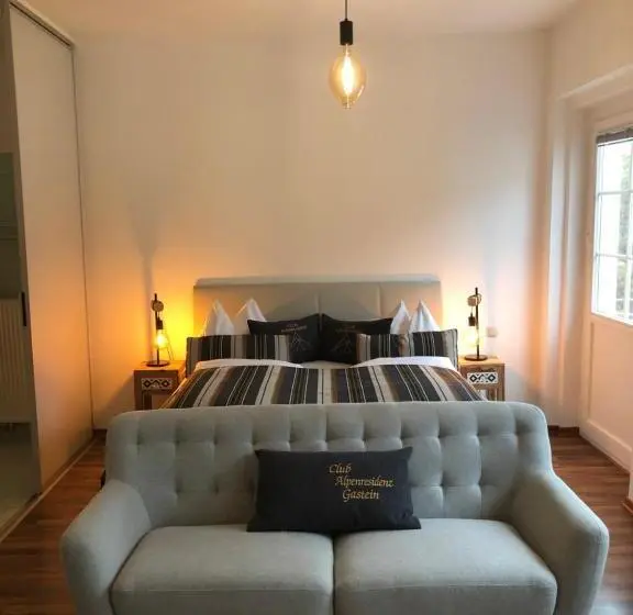استودیوی لوکس, Club Alpenresidenz Gastein