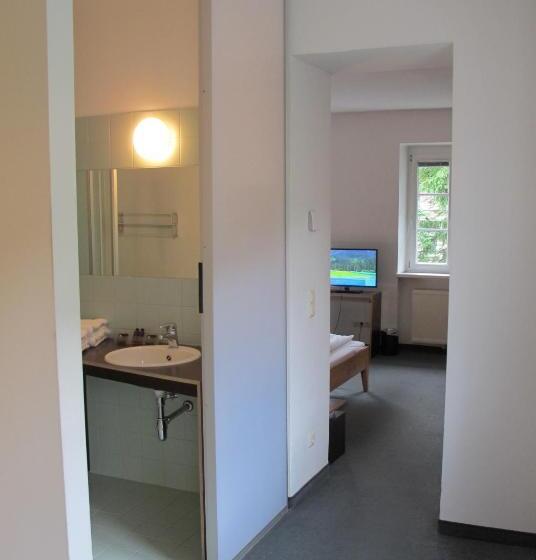 استودیوی استاندارد, Club Alpenresidenz Gastein