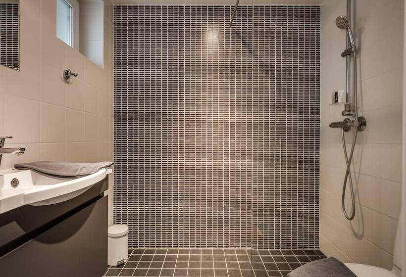 اتاق استاندارد با بالکن, Engeltofta Sea Lodge