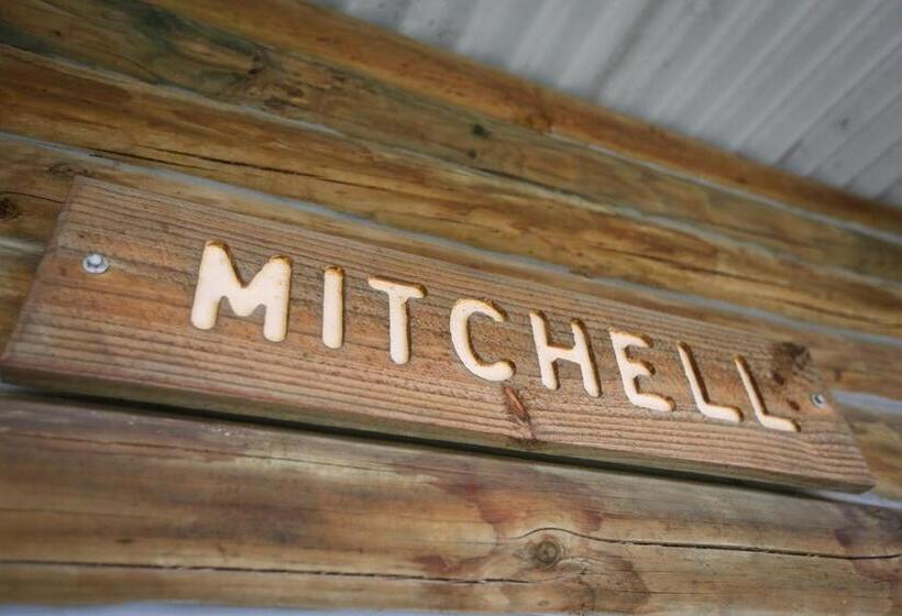 2间卧室的房子, Lazy Acre Log Cabins