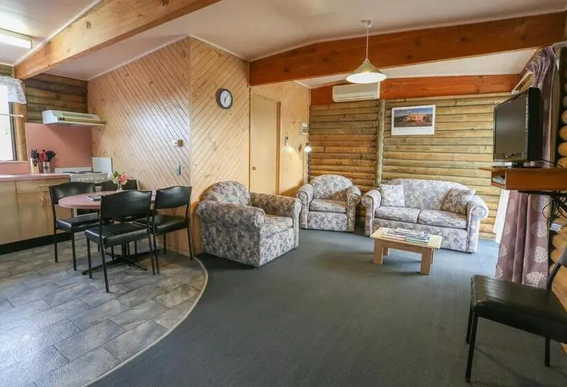 کابین, Lazy Acre Log Cabins
