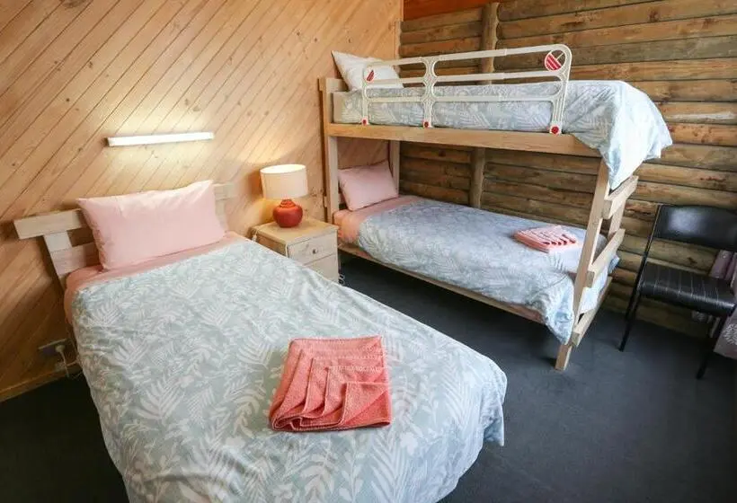 کابین, Lazy Acre Log Cabins