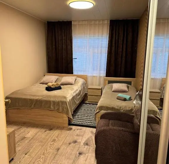 اتاق لوکس خانوادگی, Aare Accommodation