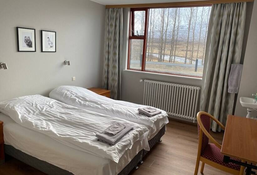 اتاق استاندارد با سرویس بهداشتی مشترک, Bakkaflöt Guesthouse