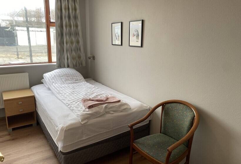 اتاق استاندارد یک تخته با سرویس بهداشتی مشترک, Bakkaflöt Guesthouse