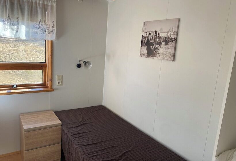 خانه 1 خوابه, Bakkaflöt Guesthouse