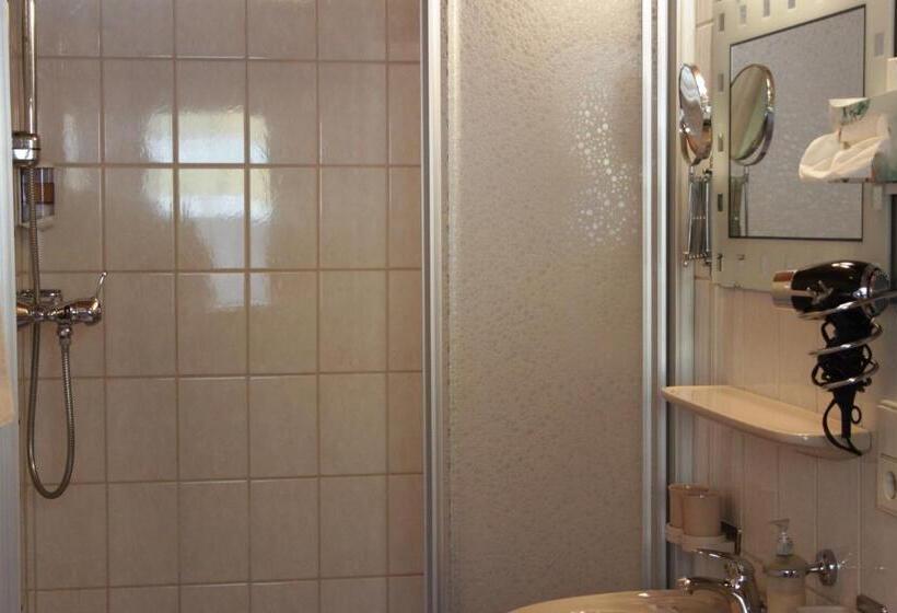 带3个卧室的公寓, Birkenheim Widmann