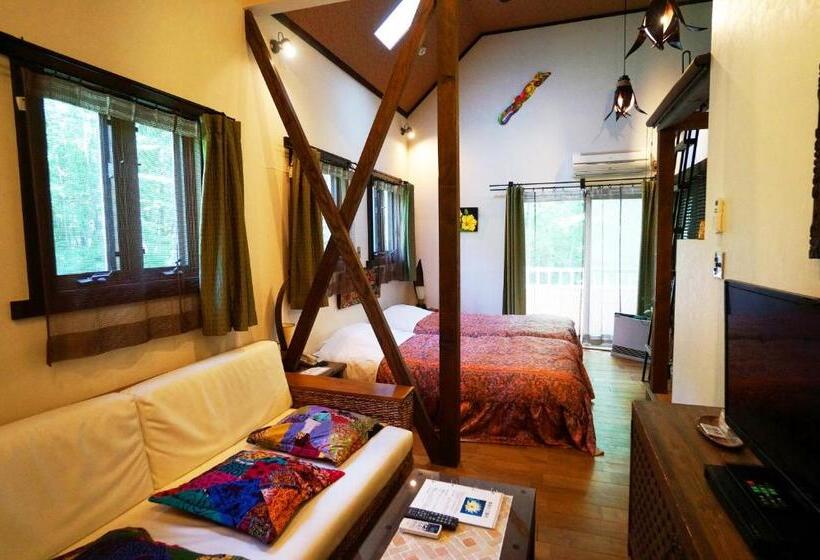 スーペリアトリプルルーム, Estivant Club