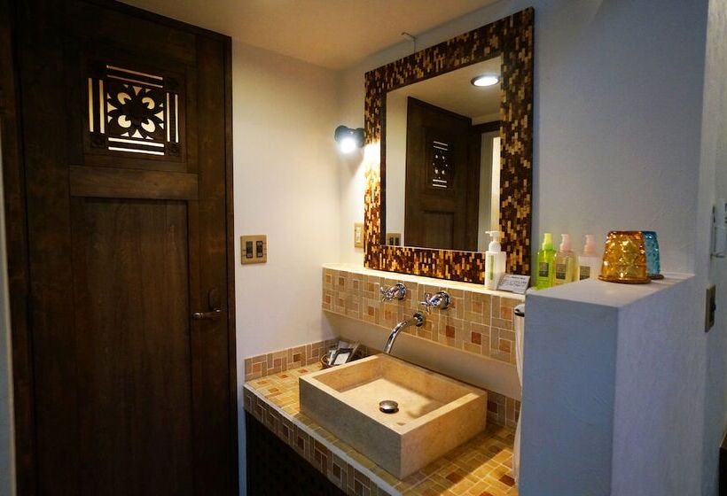 スーペリアールーム, Estivant Club