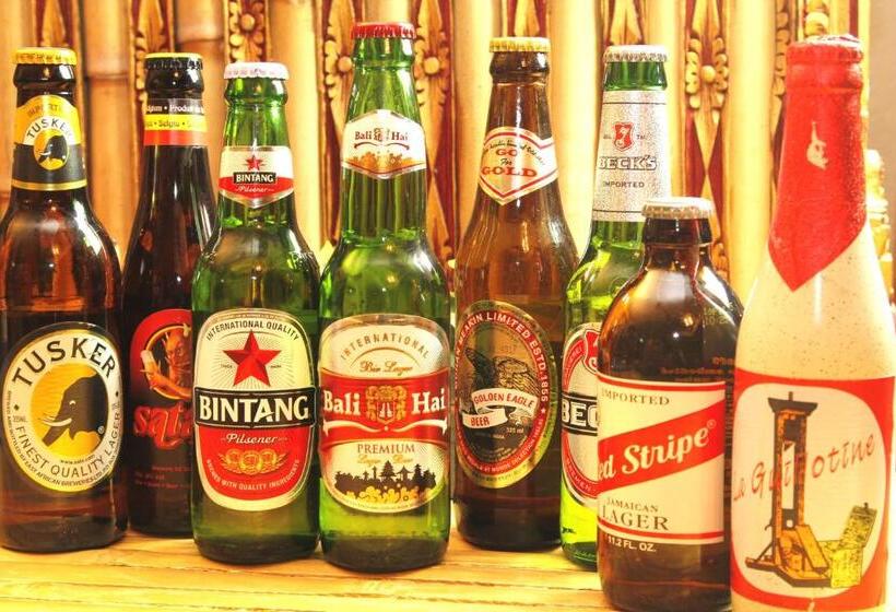 デラックストリプルルーム, Estivant Club