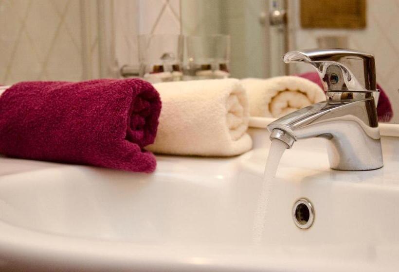 スタンダードスタジオ, Penzion No. 1