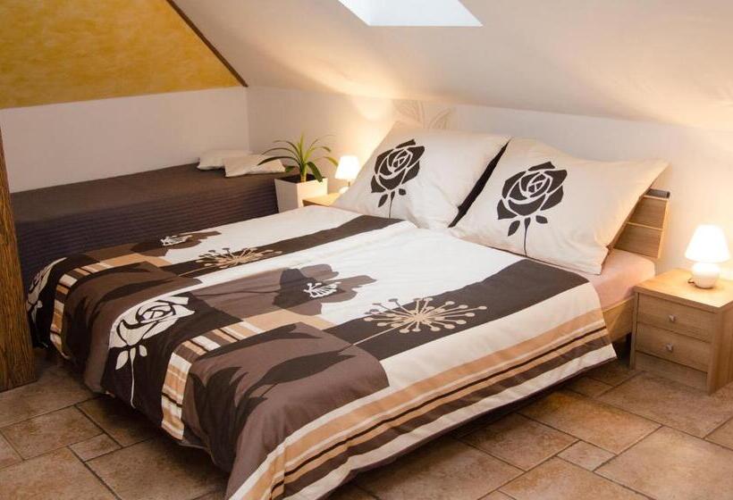 スタンダードルーム, Penzion No. 1