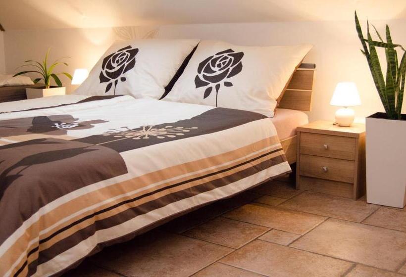 スタンダードルーム, Penzion No. 1