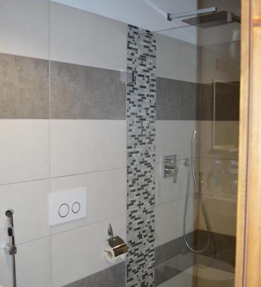 スタンダード4人部屋, Penzion No. 1