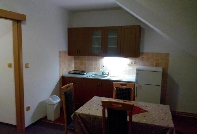 ２ベッドルームアパートメント, Penzion Poprda