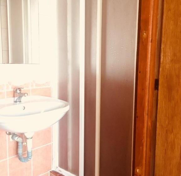 ベーシックルーム, Rózsakert Panzió