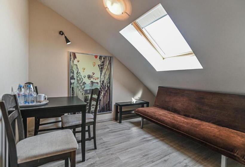 Семейный Номер, Apart Hotel Onegin