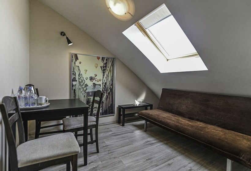 Семейный Номер, Apart Hotel Onegin