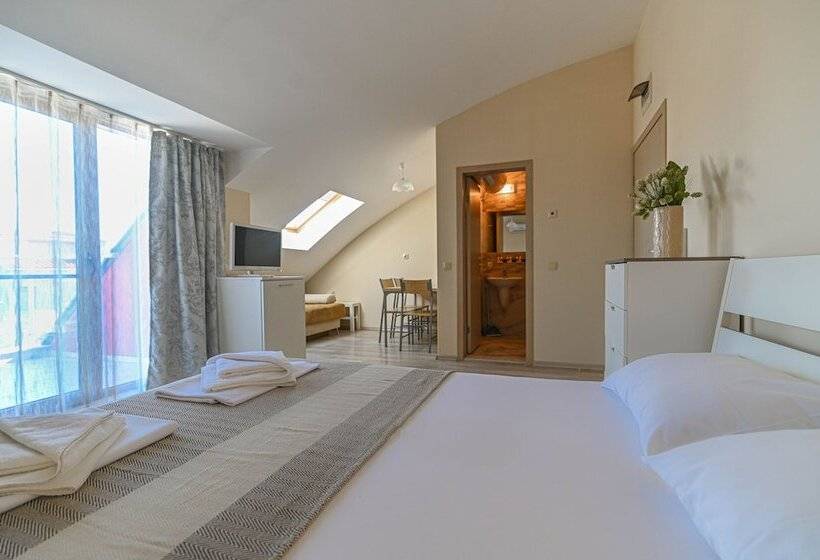 Семейный Номер, Apart Hotel Onegin