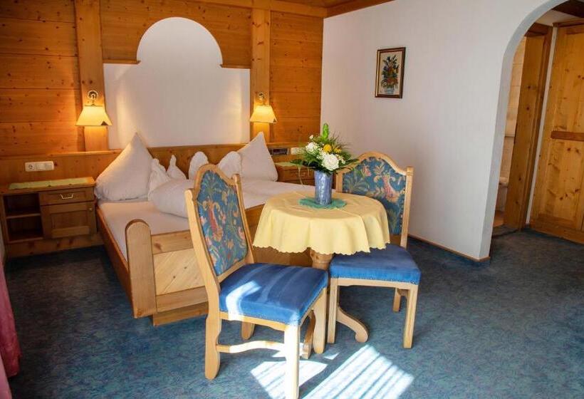 스탠다드 룸, Eggerstüberl