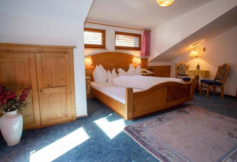 패밀리 룸, Eggerstüberl