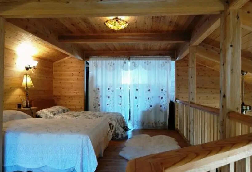 خانه 1 خوابه, Cottage Hana Mana