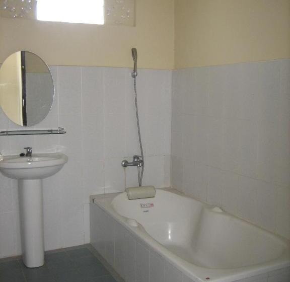 חדר סטנדרט נוף לים, Lucky Paradise Bungalows On The Beach