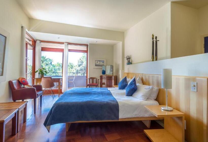 家庭间, Lézard Bleu Guest House