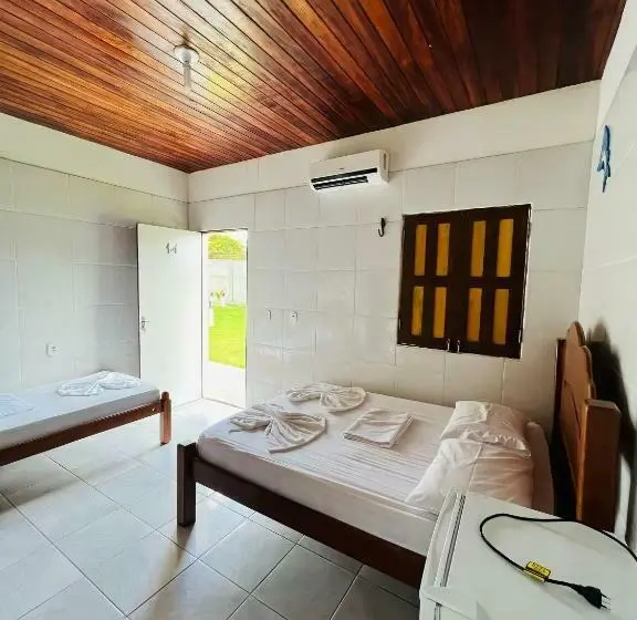 Quarto Triplo Estandar, Pousada Ipê