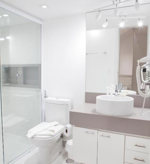 Трехместный Номер Стандарт с Балконом, Pousada Sol E Mar