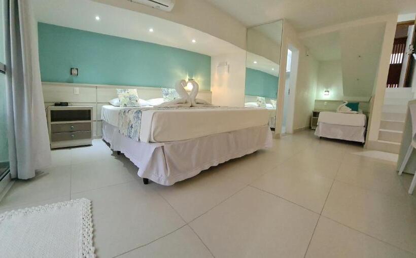 Трехместный Номер Стандарт с Балконом, Pousada Sol E Mar