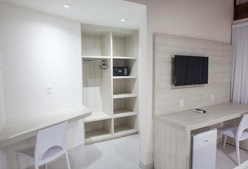 Трехместный Номер Стандарт с Балконом, Pousada Sol E Mar