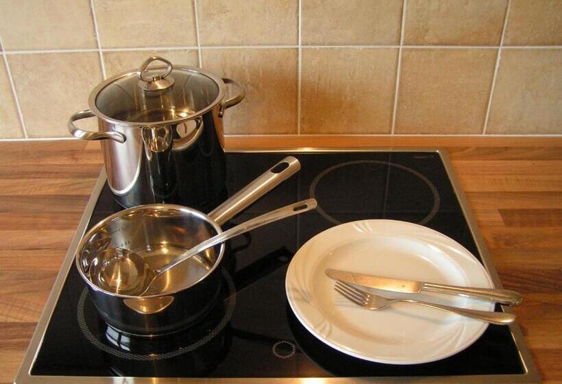 آپارتمان 1 خوابه با بالکن, T E M P F E R 2 Apartments & Rooms With New Wellness