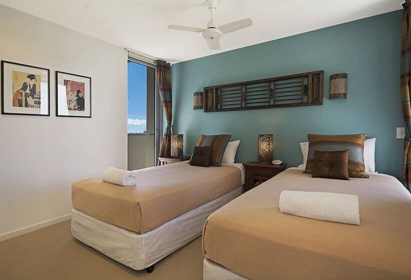 آپارتمان 2 خوابه با چشمانداز دریا, Space Holiday Apartments