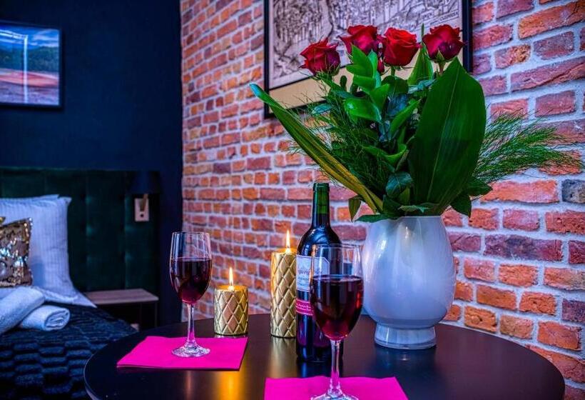 バルコニー付きデラックスルーム, Aparthotel Delta Boutique