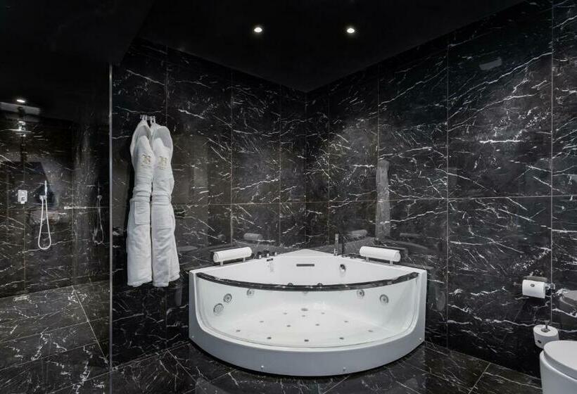 1 Bedroom Penthouse Apartment, H Hotel - Adults Only