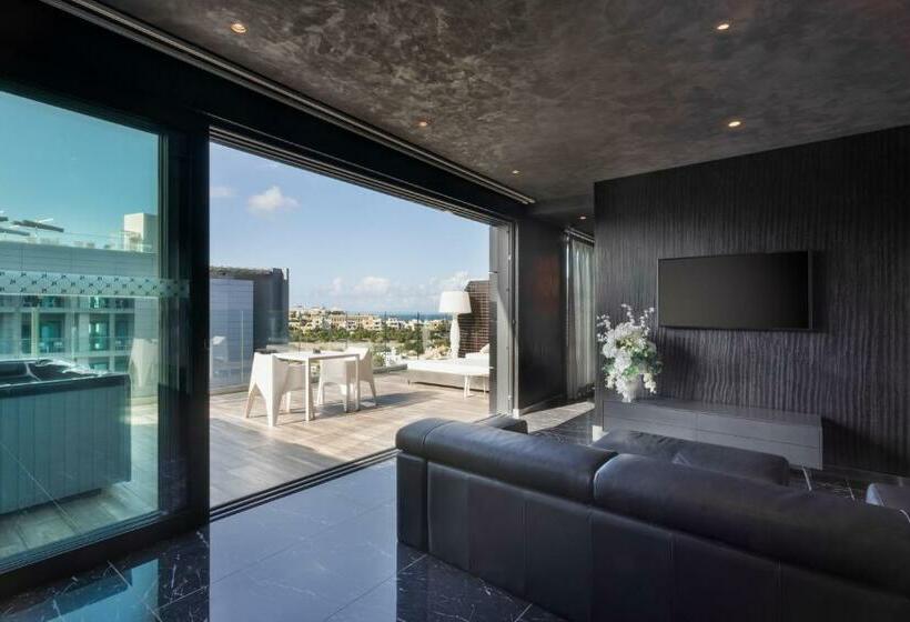 1 Bedroom Penthouse Apartment, H Hotel - Adults Only