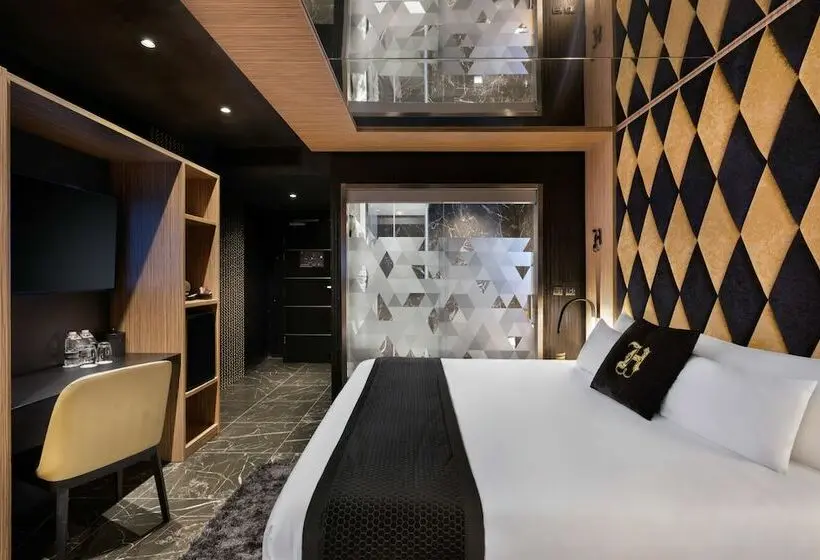 اتاق لوکس با چشم‌انداز شهر, H Hotel - Adults Only
