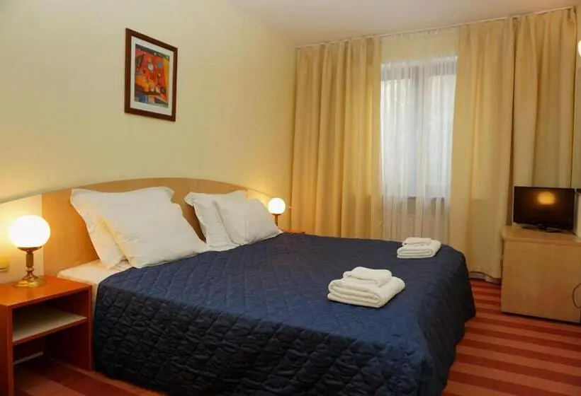 Chambre Familiale, Edelweiss