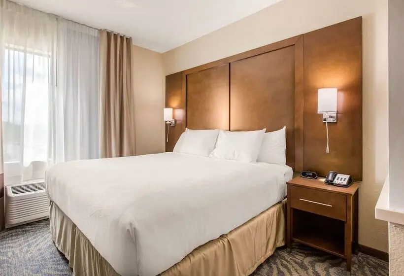 スイート, Comfort Suites  South Austin