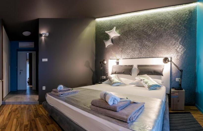 חדר דלוקס עם מרפסת, Design B&b Bacvice Arti