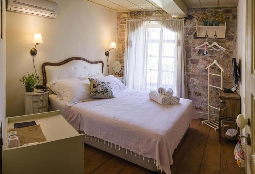 חדר סטנדרט, Macaron Konagi