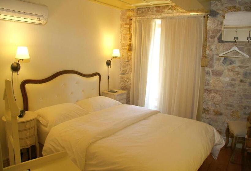 חדר סטנדרט, Macaron Konagi