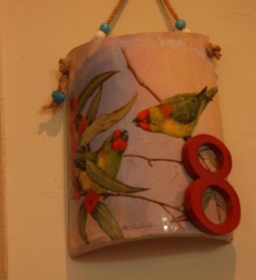 חדר סופריור, Macaron Konagi