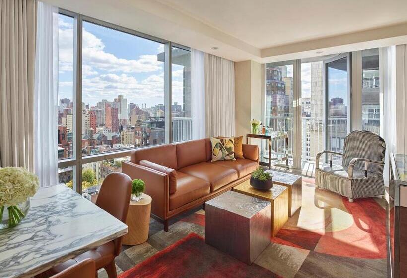 سوئیت با بالکن, Park Ave