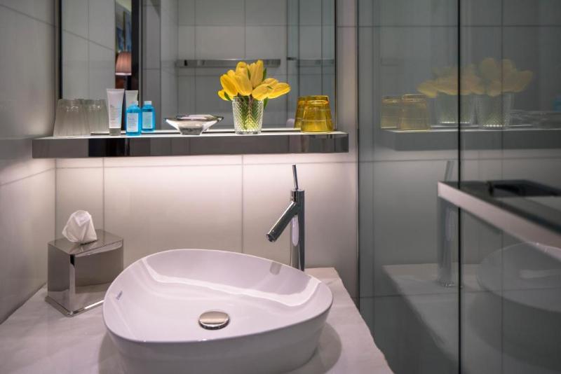 اتاق لوکس با تخت بزرگ, Park Ave