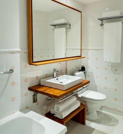 Superior 2-bedroom flat with sea view, Parque Santiago IV Official