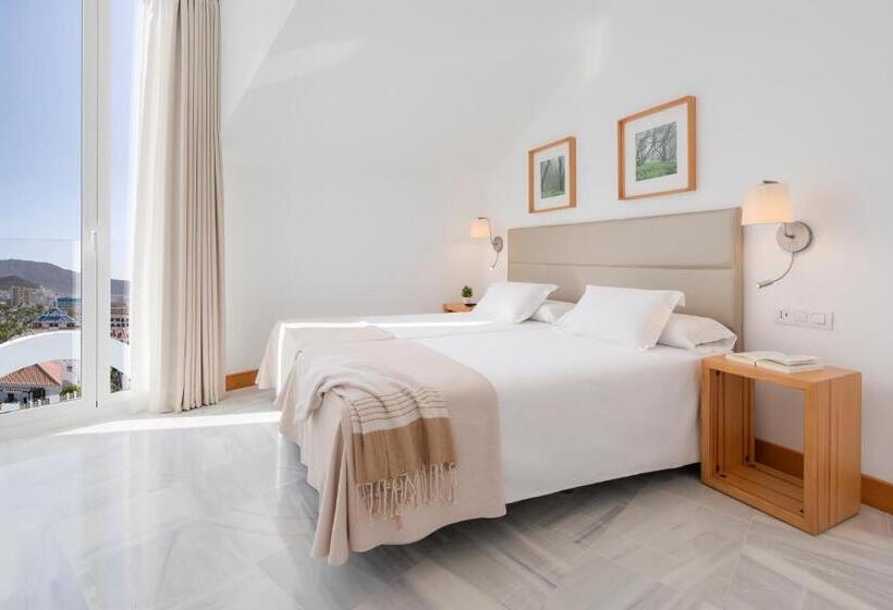 Апартаменты 3 Спальни Вид на Море, Parque Santiago IV Official